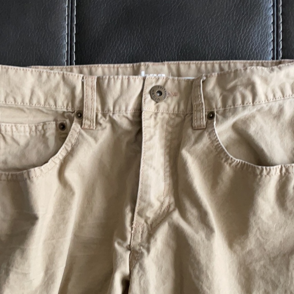 Men’s Urban Pipeline Chino Straight Leg Pants in Khaki color Size 39x32 - Picture 3 of 4